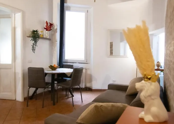 Crezy House Trilussa Apartment *